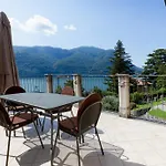 Luxury Villa *